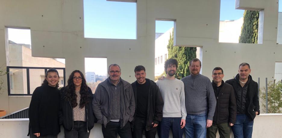 La Vanguardia | Nanoparticles under counterfeitting